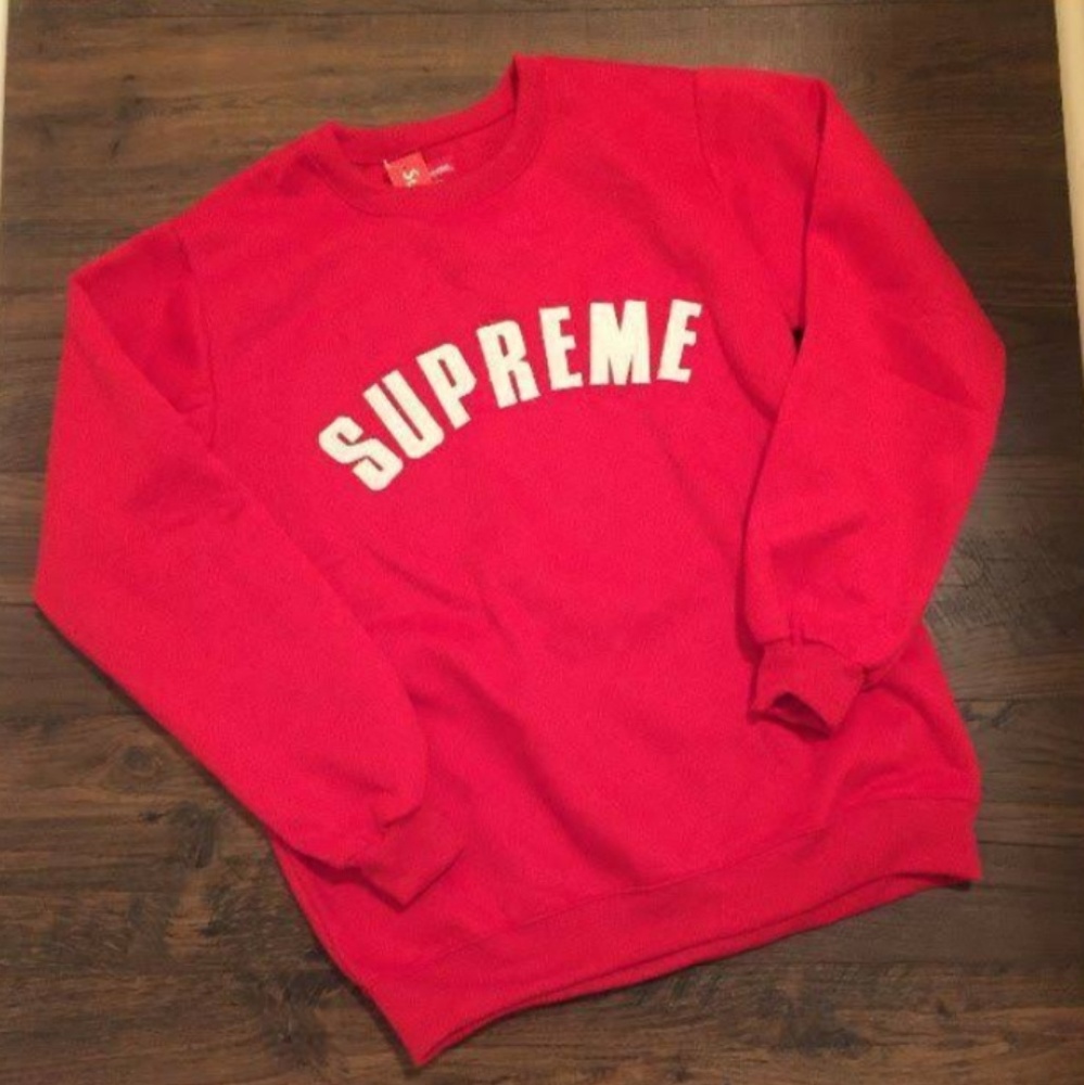 Supreme sweater